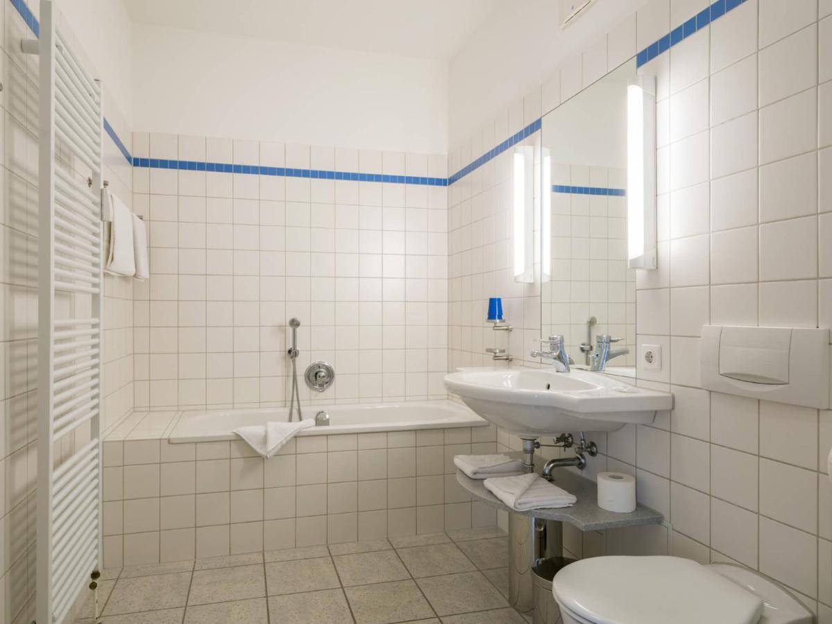 Kaiservillen Heringsdorf - 1-Raum-Ferienwohnung Mit Balkon Dr3 ภายนอก รูปภาพ